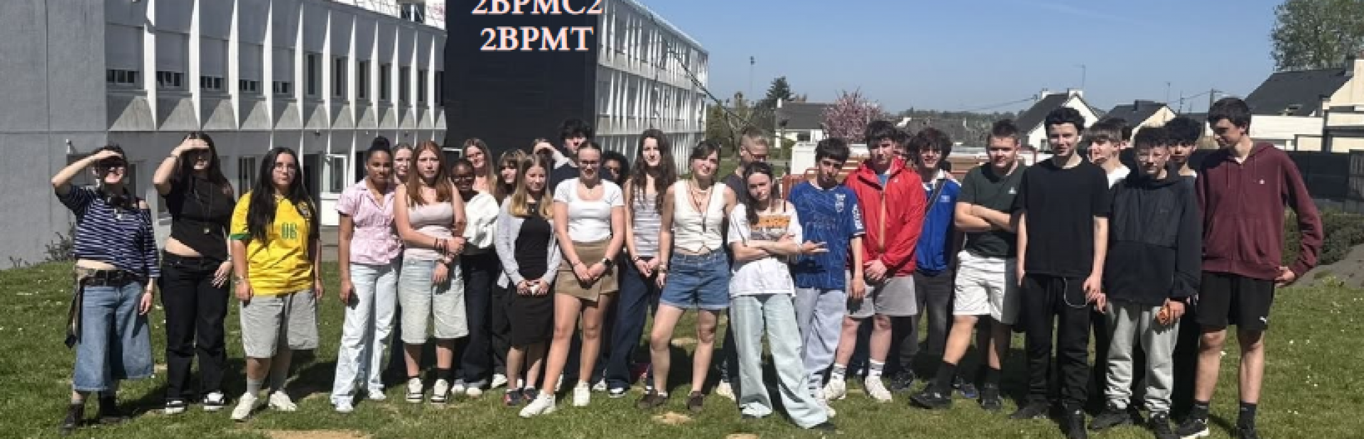 Fil chic, Clé choc N°2 : le nouveau numéro du journal du lycée est enfin arrivé !
